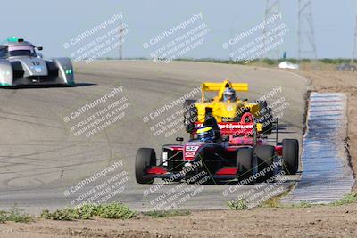 media/Apr-30-2022-CalClub SCCA (Sat) [[98b58ad398]]/Group 6/Race (Outside Grapevine)/